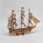 976 9008 SHIP MODEL